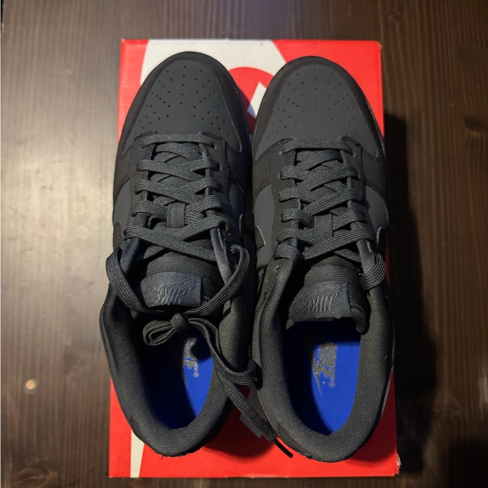 NIB Nike Dunk Sneakers - Reflective - Picture 3 of 5